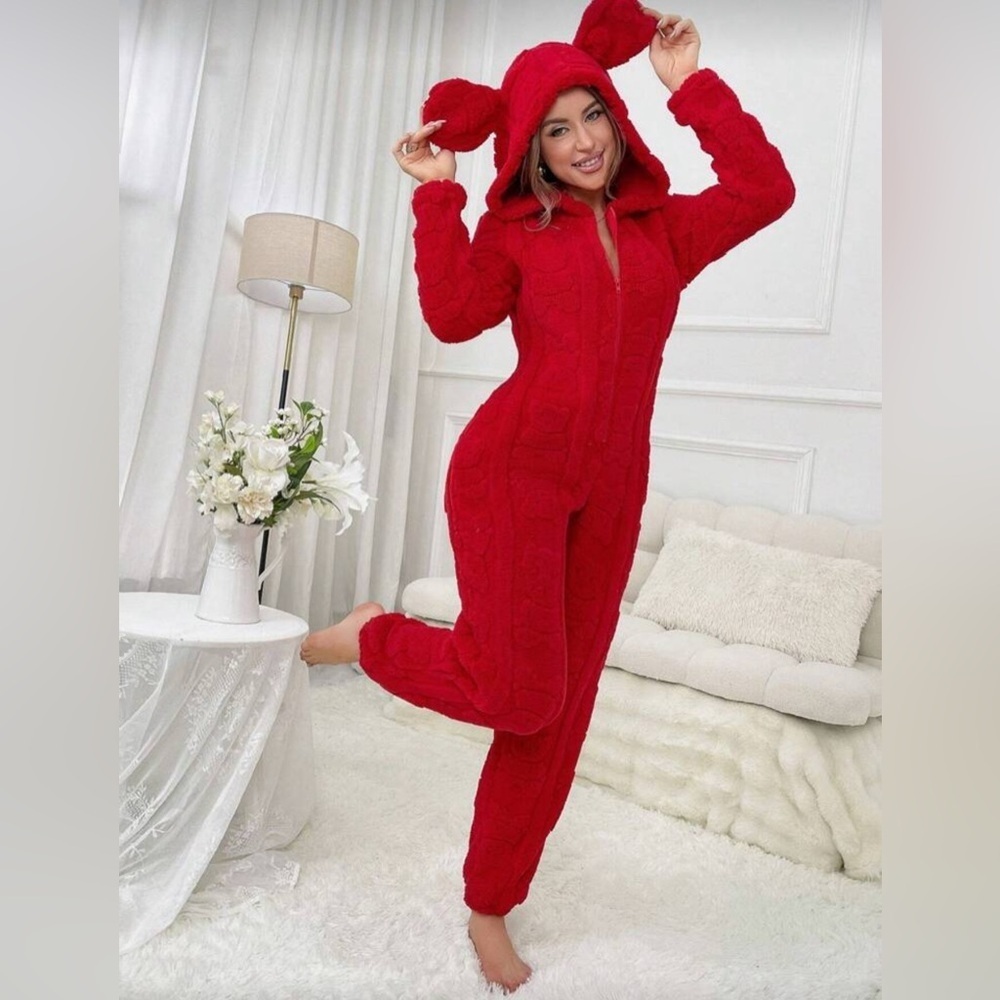 Red Plush Full Pajamas with Ears, Size L, New with Label (NWT) - Picture 6 of 6